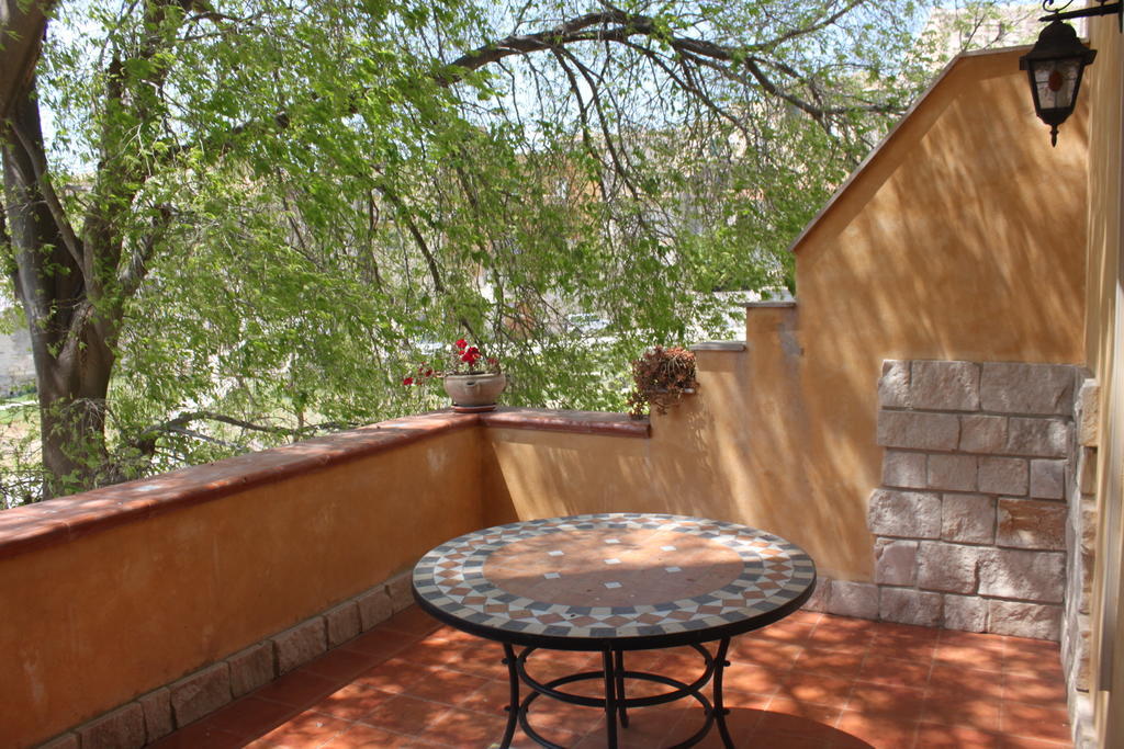 Il Giardino Di Pietra Bed & Breakfast Noto Exterior foto